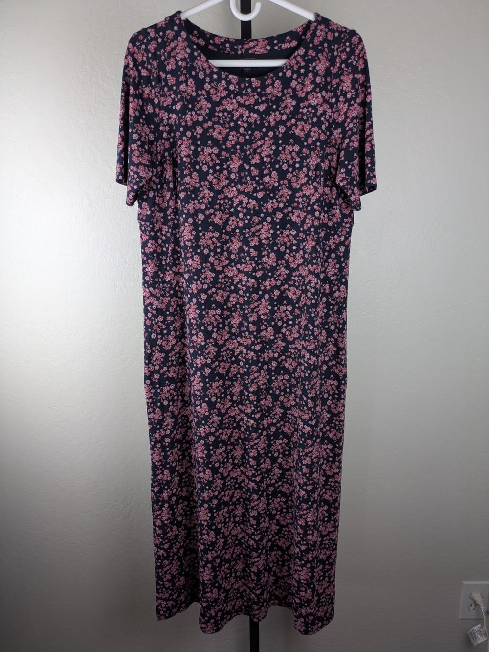 J. Jill Wearever Midi Length Short Sleeve Knit Dress Navy Pink Floral